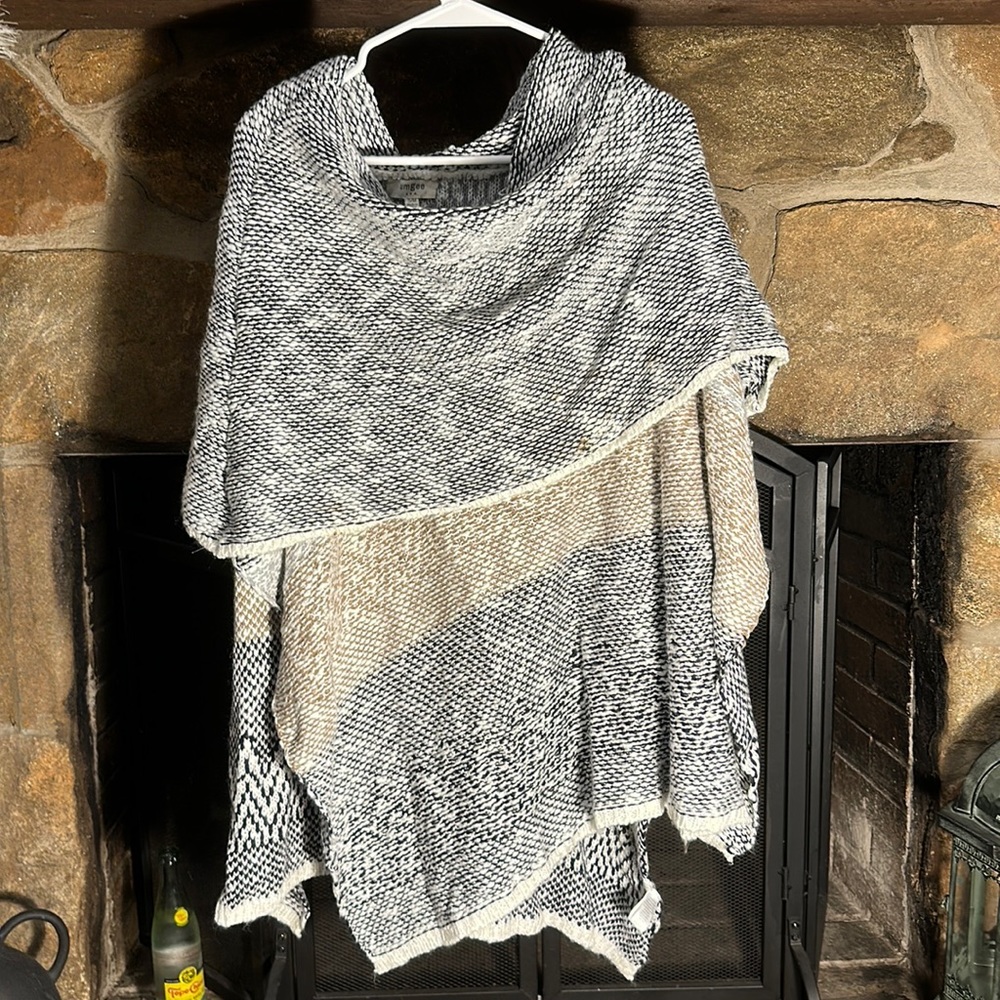 Umgee Turtle Neck Poncho